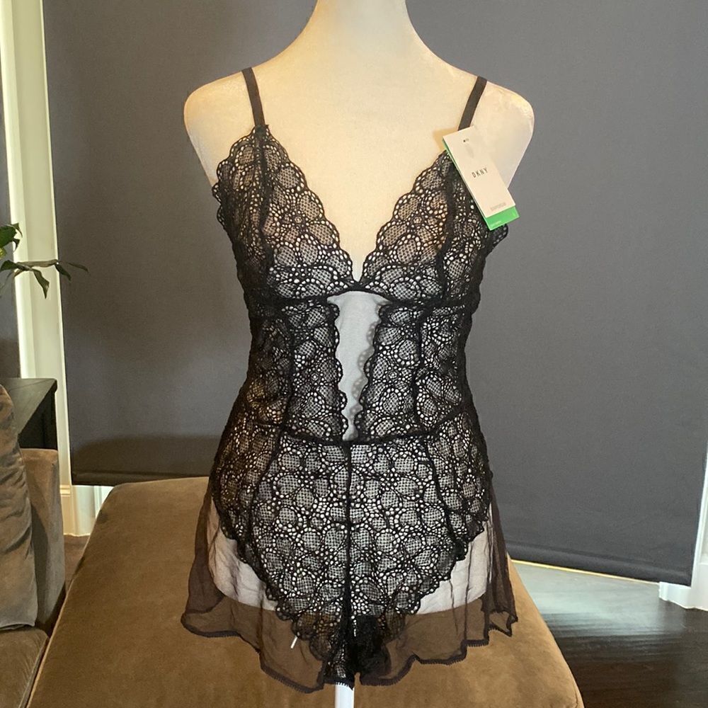 DKNY Shapewear Teddy Romper Lace Black Adjustable Straps Size L NWT